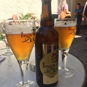 Huisbrouwerij De Halve Maan - Mmm blond in a hot sunny day! - Breweries Near Me - Bruges, VWV