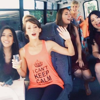 LA in a Day Tours - The beautiful bride on the bus - Transportation Near Me