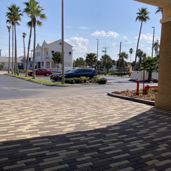 Hampton Inn St. Augustine Beach - Hotels Near Me - Saint Augustine, Florida