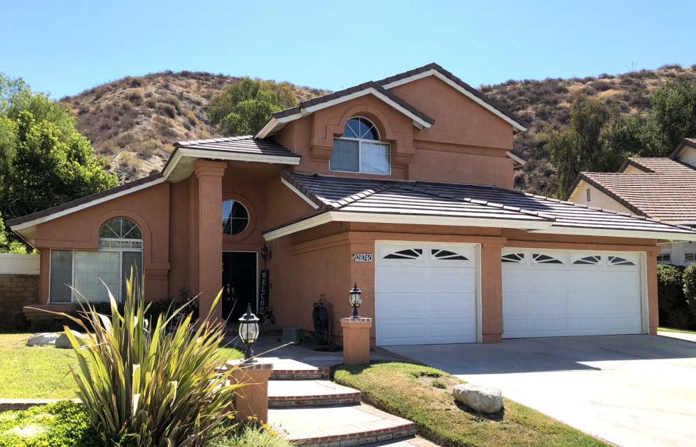 Slide of CRF Roofing & Construction