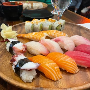 Maguro - Sushi Bars Near Me - Brookline, Massachusetts