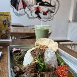 Rendang plate with beef, matcha latte
