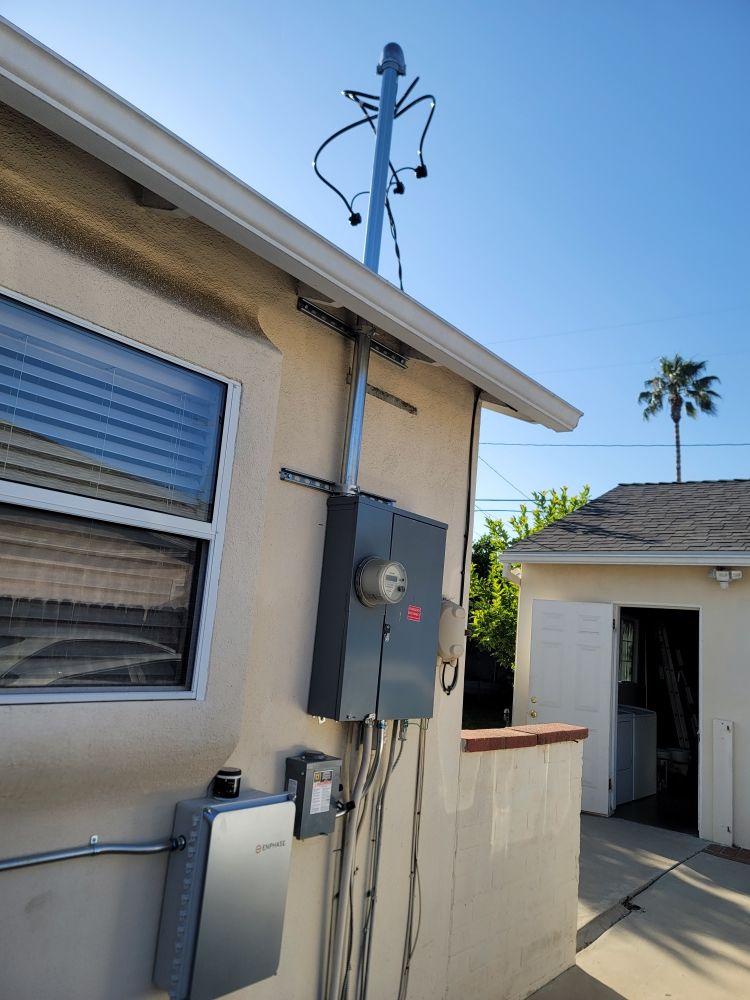 Slide of Nunez Electric and Solar