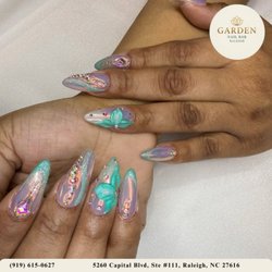 Garden Nail Bar