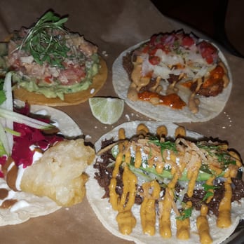 La Carnita - Mexican Near Me - Toronto, Ontario La Carnita - Mexican Near Me - Toronto, Ontario
