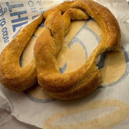 Cinnamon Sugar Pretzel
