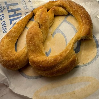 Auntie Anne's - Cinnamon Sugar Pretzel - Pretzels Near Me - San Jose, California Auntie Anne's - Cinnamon Sugar Pretzel - Pretzels Near Me - San Jose, California