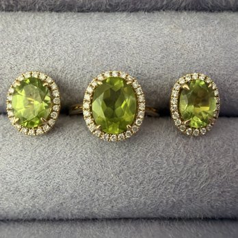 Opal Fields - Peridot w diamonds and yellow gold ring and earring set - Jewelry Near Me - Honolulu, Hawaii