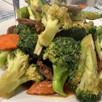 Garden Cafe - Broccoli Beef - Hong Kong Style Cafe Near Me - Castro Valley, California