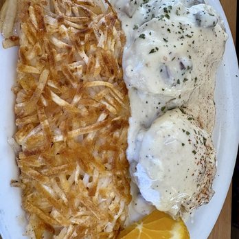 Avenue Cafe - Southern Benedict - Cafes Near Me - Capitola, California