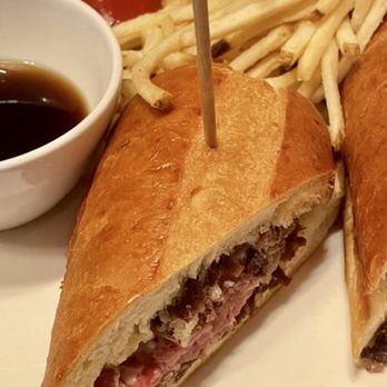 Carlyle - Slow Roasted French Dip - New American Near Me - Arlington, Virginia