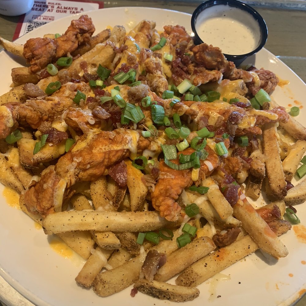 Miller's Ale House - Zingers Mountain Melt - Sports Bars Near Me - Paramus, New Jersey Miller's Ale House - Zingers Mountain Melt - Sports Bars Near Me - Paramus, New Jersey