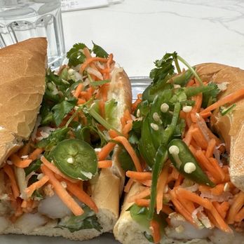Bun & Mi - Banh mi sandwich - Asian Fusion Near Me - Santa Monica, California Bun & Mi - Banh mi sandwich - Asian Fusion Near Me - Santa Monica, California