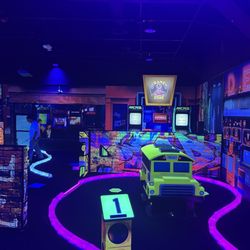 AR's Entertainment Hub - Start of the Mini golf course