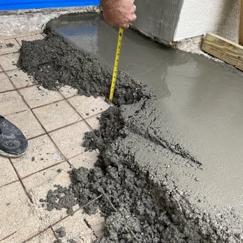 Expert Tile Services - Concrete mix with road mesh - Tiling Near Me - Coral Springs, Florida Expert Tile Services - Concrete mix with road mesh - Tiling Near Me - Coral Springs, Florida