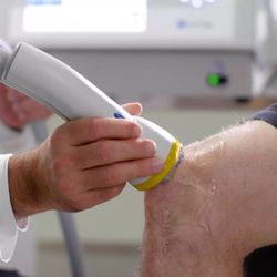 Jeffrey Soley - Softwave Therapy for knee pain