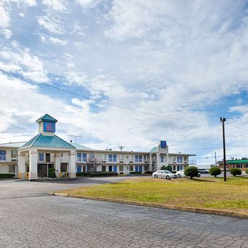 Motel 6 - exterior - Hotels Near Me - Bells, Tennessee Motel 6 - exterior - Hotels Near Me - Bells, Tennessee