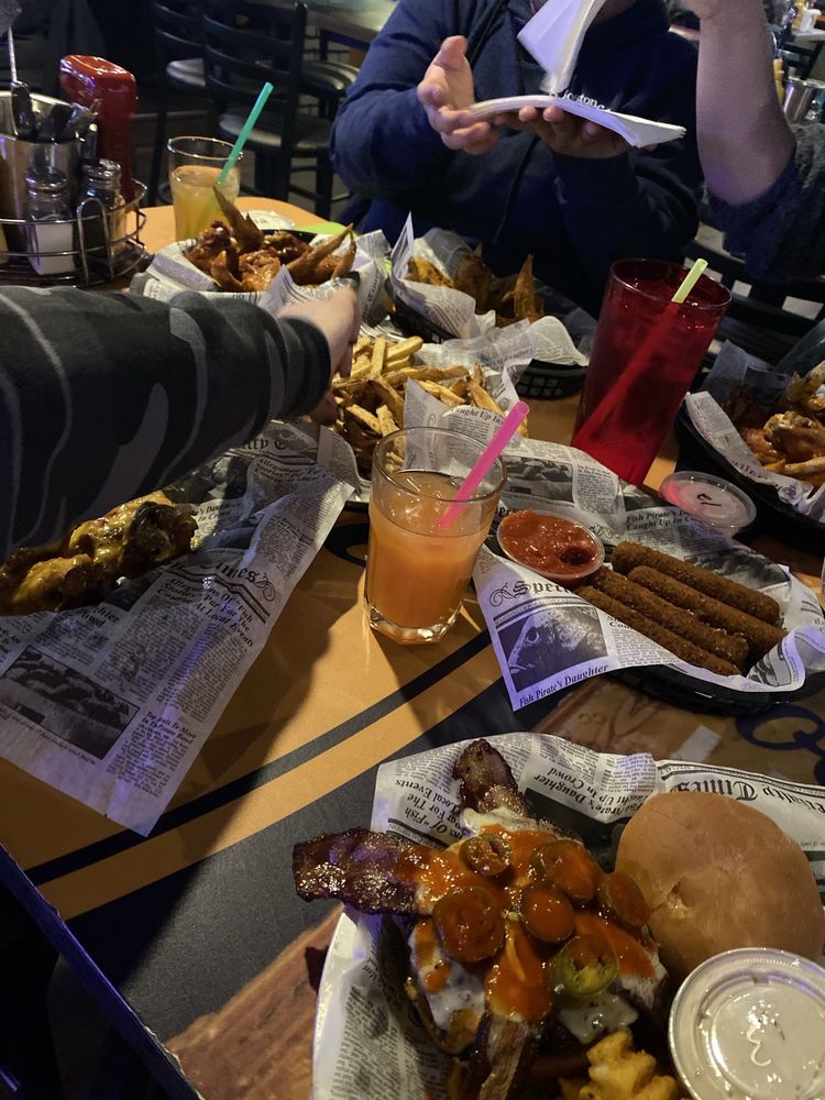 Route 65 Pub and Grub Logo