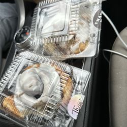 Almost Heaven Bakery - Cinnamon rolls!