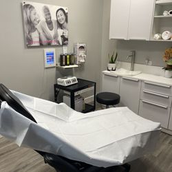 Brazils Waxing Center