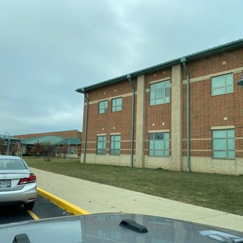 Pickerington Local Schools Junior High - School entrance - Elementary Schools Near Me - Pickerington, Ohio Pickerington Local Schools Junior High - School entrance - Elementary Schools Near Me - Pickerington, Ohio