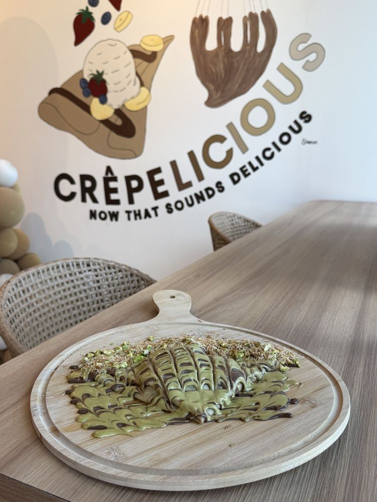 Crêpelicious Logo