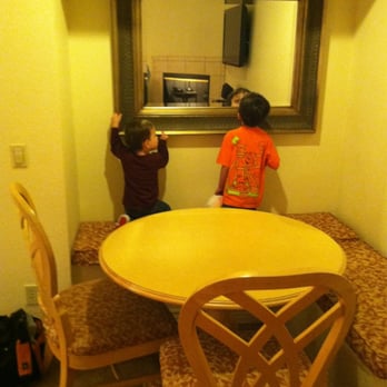 Coronado Beach Resort - Dining area. Kidlets not included. - Hotels Near Me - Coronado, California Coronado Beach Resort - Dining area. Kidlets not included. - Hotels Near Me - Coronado, California