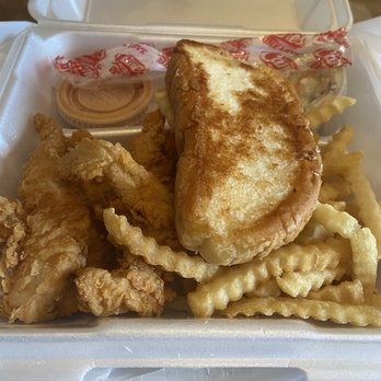 Raising Cane's Chicken Fingers - Box combo - Fast Food Near Me - Wheat Ridge, Colorado Raising Cane's Chicken Fingers - Box combo - Fast Food Near Me - Wheat Ridge, Colorado