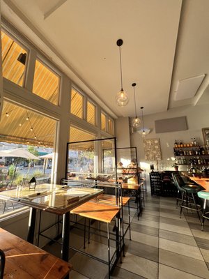 Oliver's Corner Bistro by null
