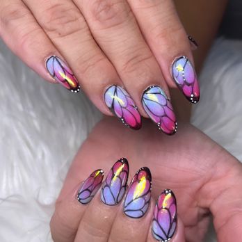 1. Paradise Nails & Spa