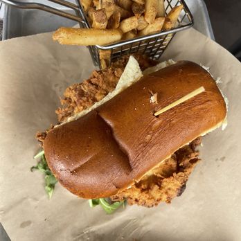 Brick House Tavern + Tap - Southern Fried Chicken Sandwich - Bars Near Me - Galveston, Texas Brick House Tavern + Tap - Southern Fried Chicken Sandwich - Bars Near Me - Galveston, Texas