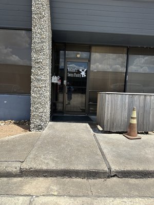 Roland's Swiss Pastry & Bakery by null