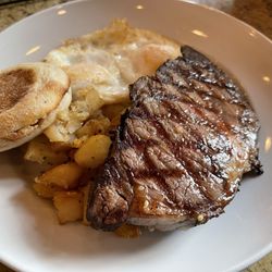 IJ Canns American Grille - Steak and eggs brunch