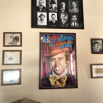 Boss-Play Escape Rooms - Waiting area - Escape Games Near Me - Oceanside, California Boss-Play Escape Rooms - Waiting area - Escape Games Near Me - Oceanside, California