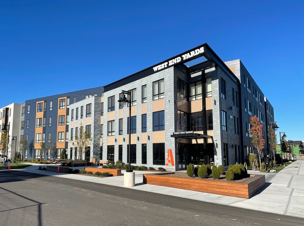 WEST END YARDS Updated June 2024 Request Information 35 Hodgdon Way, Portsmouth, New