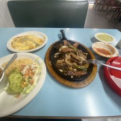 Diaz Tex-Mex Restaurant - Fajitas, cheese enchilada