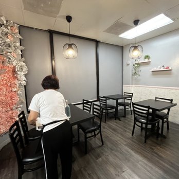 Luyixian - Shanghainese Near Me - Alhambra, California