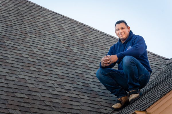 Texas Roof Masters & Construction Co. Logo