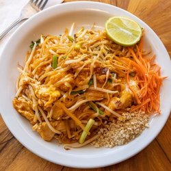 Peppers Thai Palm Desert - Pad Thai