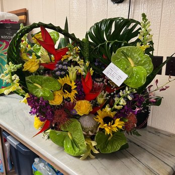 Country Heart Flowers - Florists Near Me - Kaneohe, Hawaii