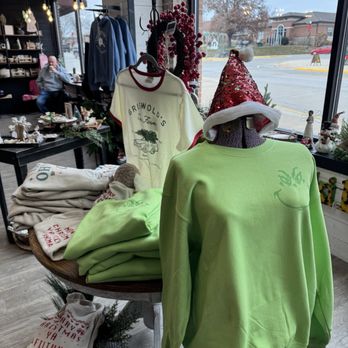 B&B Marketplace - Gift Shops Near Me - Panora, Iowa