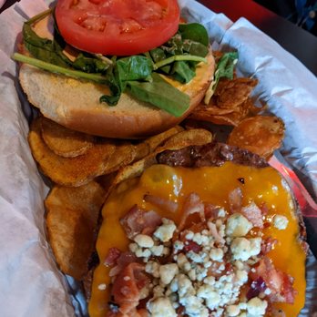 Stoneleigh P - Blue cheese burger Yow! - American Near Me - Dallas, Texas
