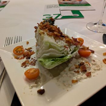 Del Frisco's Double Eagle Steakhouse - @endoedibles on Instagram 09/05/25   Blue Cheese Lettuce Wedge - Iceburg Lettuce, Cherry Tomatoes, Bacon, Danish Bleu Cheese Dressing - Steakhouses Near Me - Las Vegas, Nevada