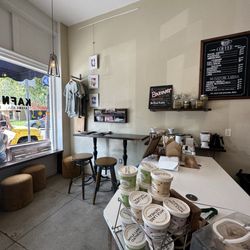 Kafn Coffee Bar - Inside IG: @ammysalamii