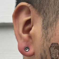 Desert Rose Tattoo - Piercing by Kayla