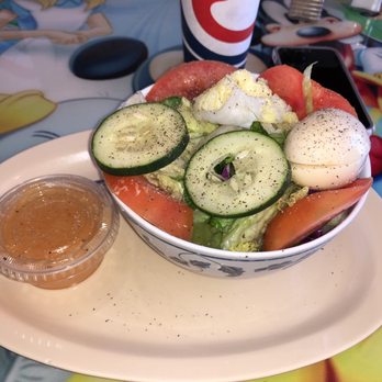 Jim's Burgers #9 - Green salad with Italian - Fast Food Near Me - Gardena, California Jim's Burgers #9 - Green salad with Italian - Fast Food Near Me - Gardena, California