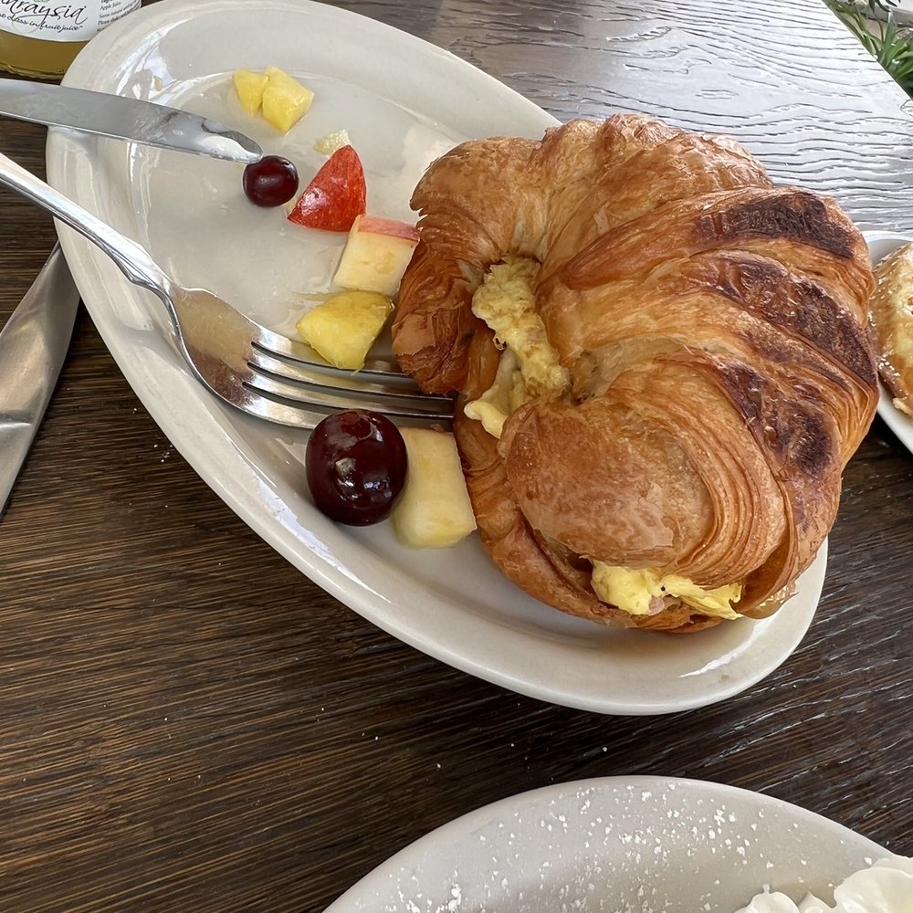 Le Coffee Shop - Breakfast Sandwich - Breakfast & Brunch Near Me - Temecula, California Le Coffee Shop - Breakfast Sandwich - Breakfast & Brunch Near Me - Temecula, California