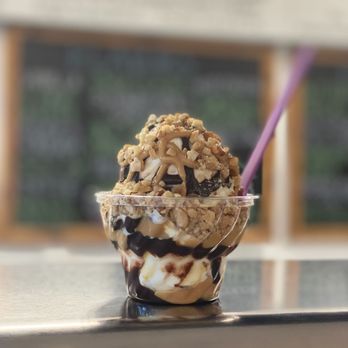Watson’s Ice Cream - an ice cream sundae - Ice Cream & Frozen Yogurt Near Me - Punta Gorda, Florida Watson’s Ice Cream - an ice cream sundae - Ice Cream & Frozen Yogurt Near Me - Punta Gorda, Florida