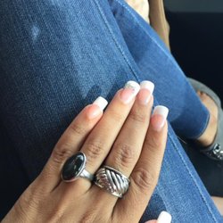 Nee's Nails
