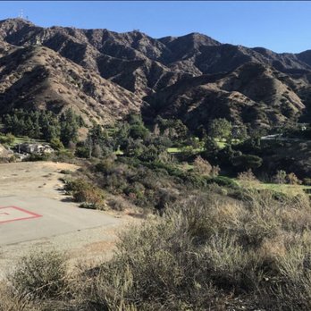 Starlight Bowl - Across from Starlight Bowl 01/20/2018 - Stadiums & Arenas Near Me - Burbank, California